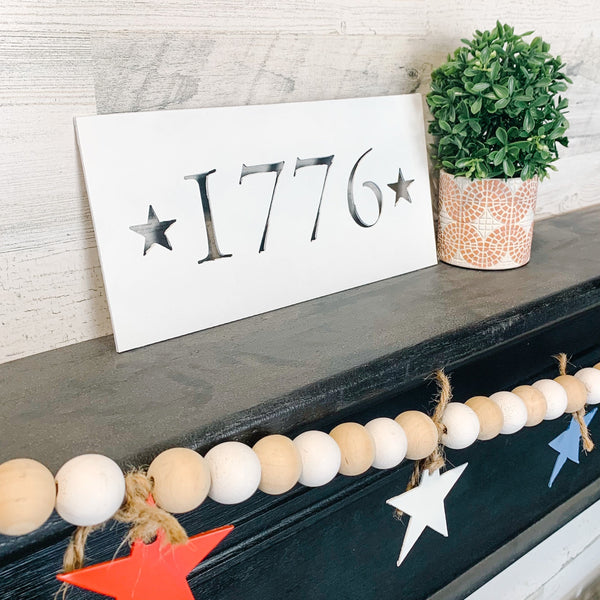 Modern 4th of July Decor